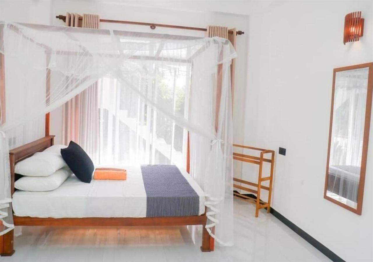 Villa Serenity - Jayavikumgama Weligama Exterior photo
