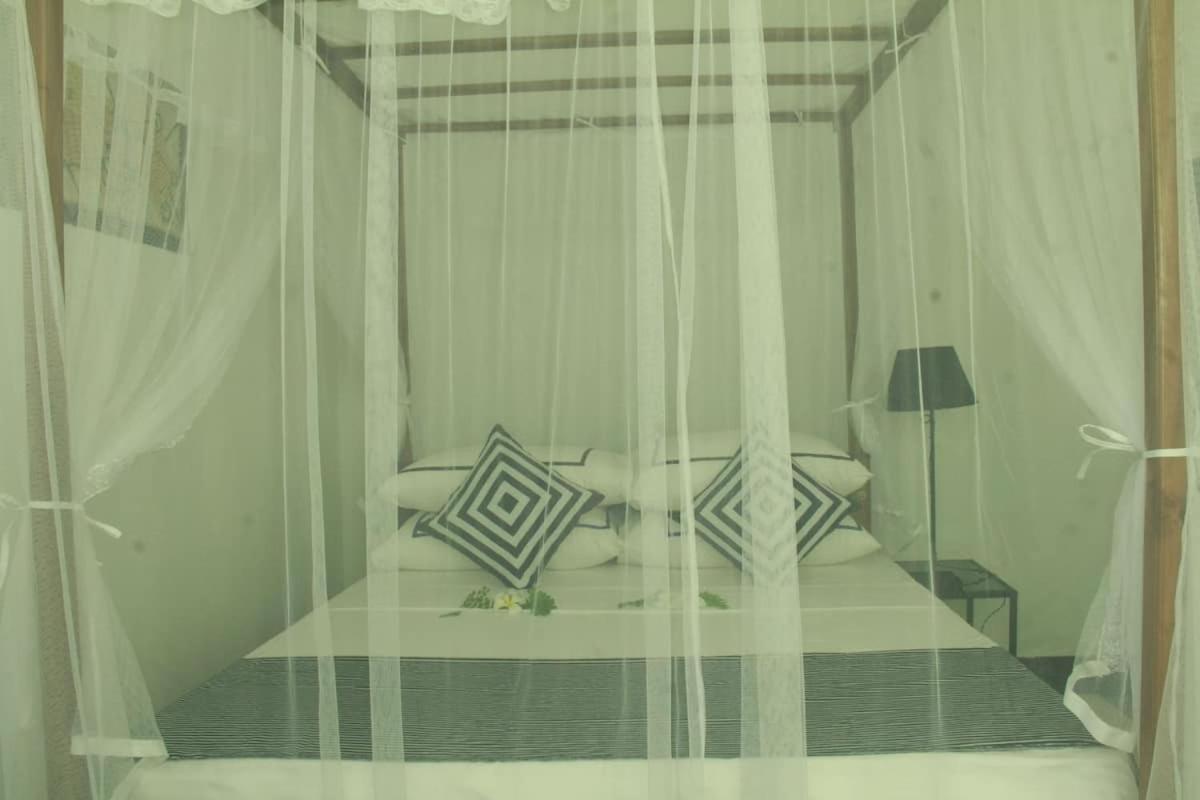 Villa Serenity - Jayavikumgama Weligama Exterior photo
